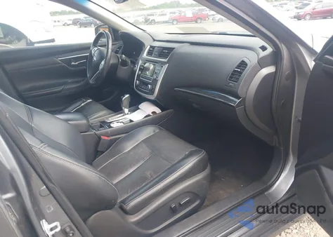 2017 Nissan Altima 2.5 Sl z USA, uszkodzony, nr VIN 1N4AL3AP5HC224020